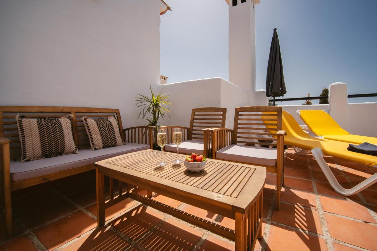 Freshly Renovated, Modern Penthouse Pueblo Evita! Benalmádena Exterior foto