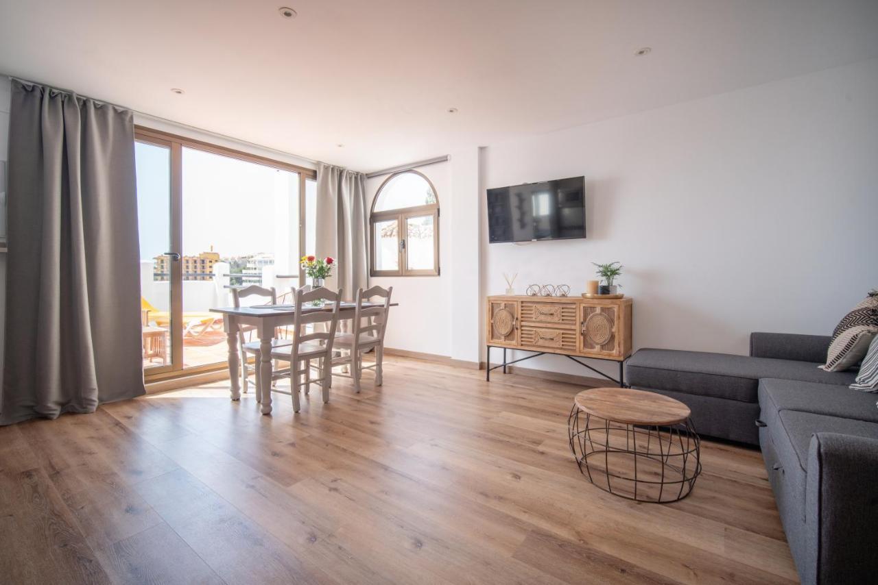 Freshly Renovated, Modern Penthouse Pueblo Evita! Benalmádena Exterior foto